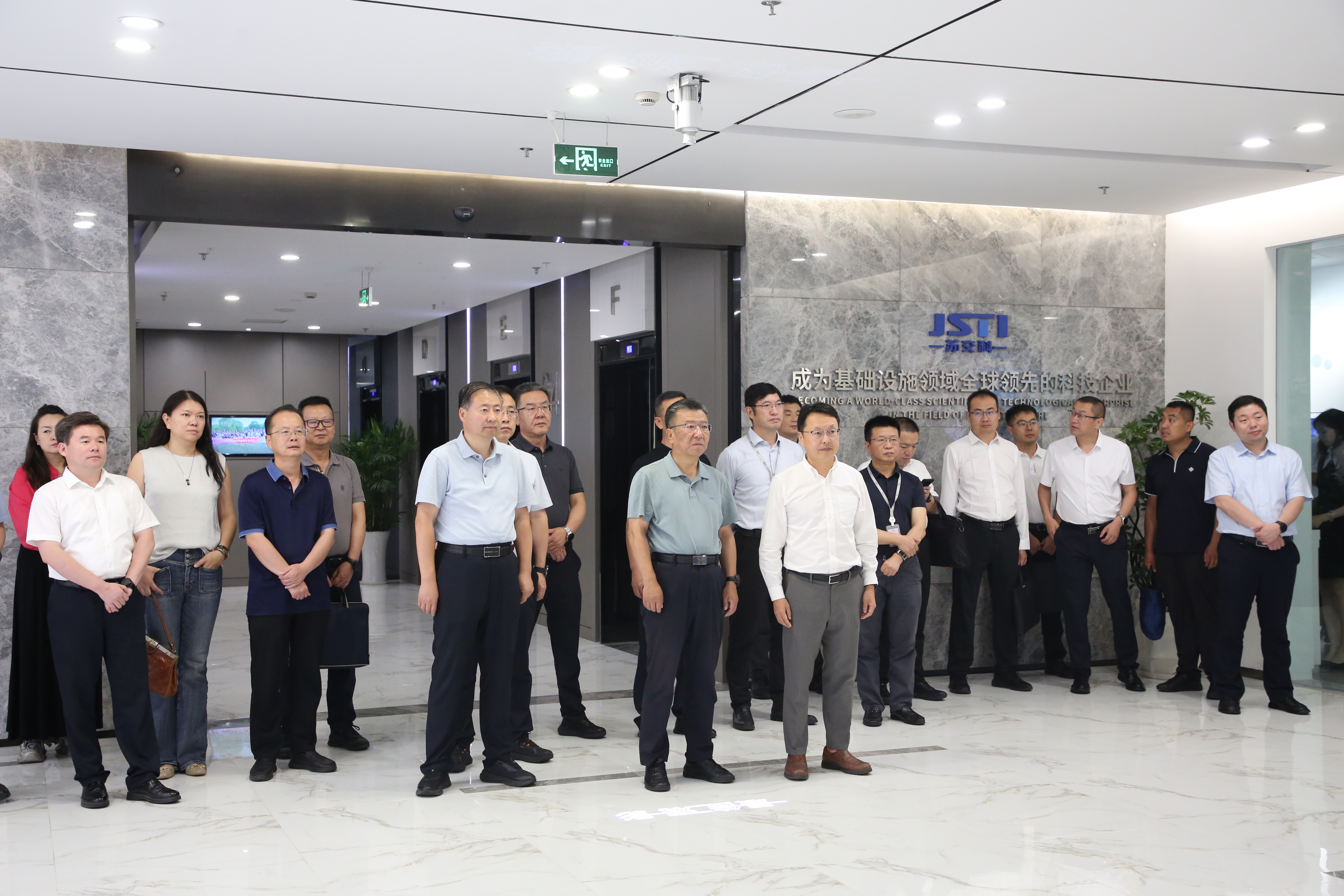 1757921981298415eeT3.jpg 522A5385.JPG